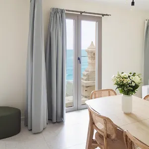 La Hotel